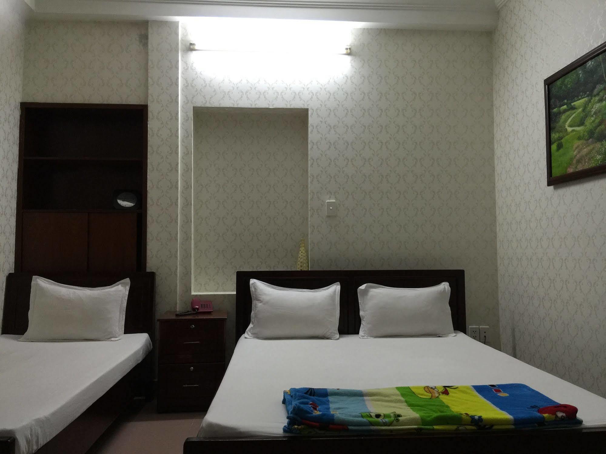 הו צ'י מין סיטי Hong Vinh Hotel מראה חיצוני תמונה