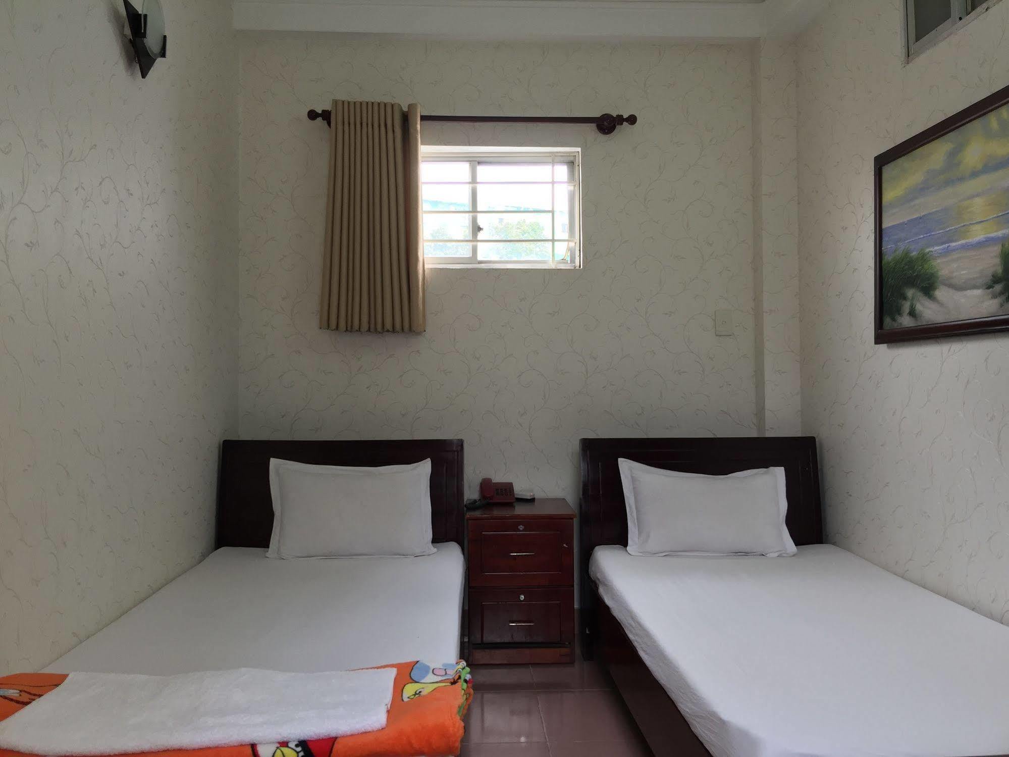הו צ'י מין סיטי Hong Vinh Hotel מראה חיצוני תמונה