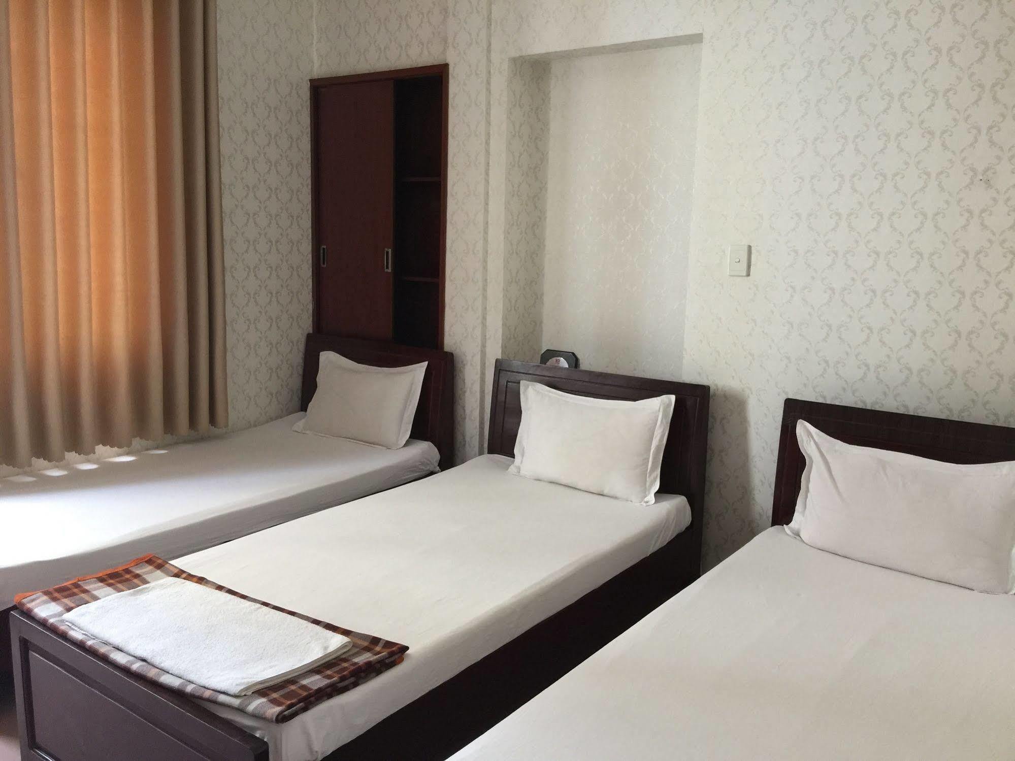 הו צ'י מין סיטי Hong Vinh Hotel מראה חיצוני תמונה