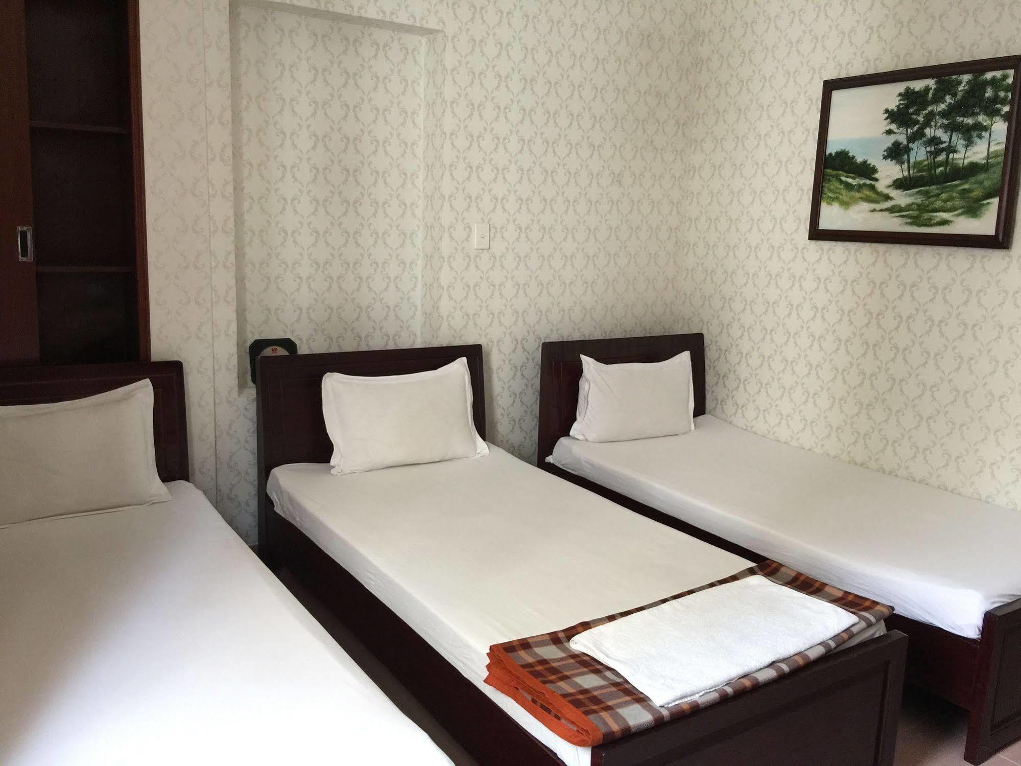 הו צ'י מין סיטי Hong Vinh Hotel מראה חיצוני תמונה