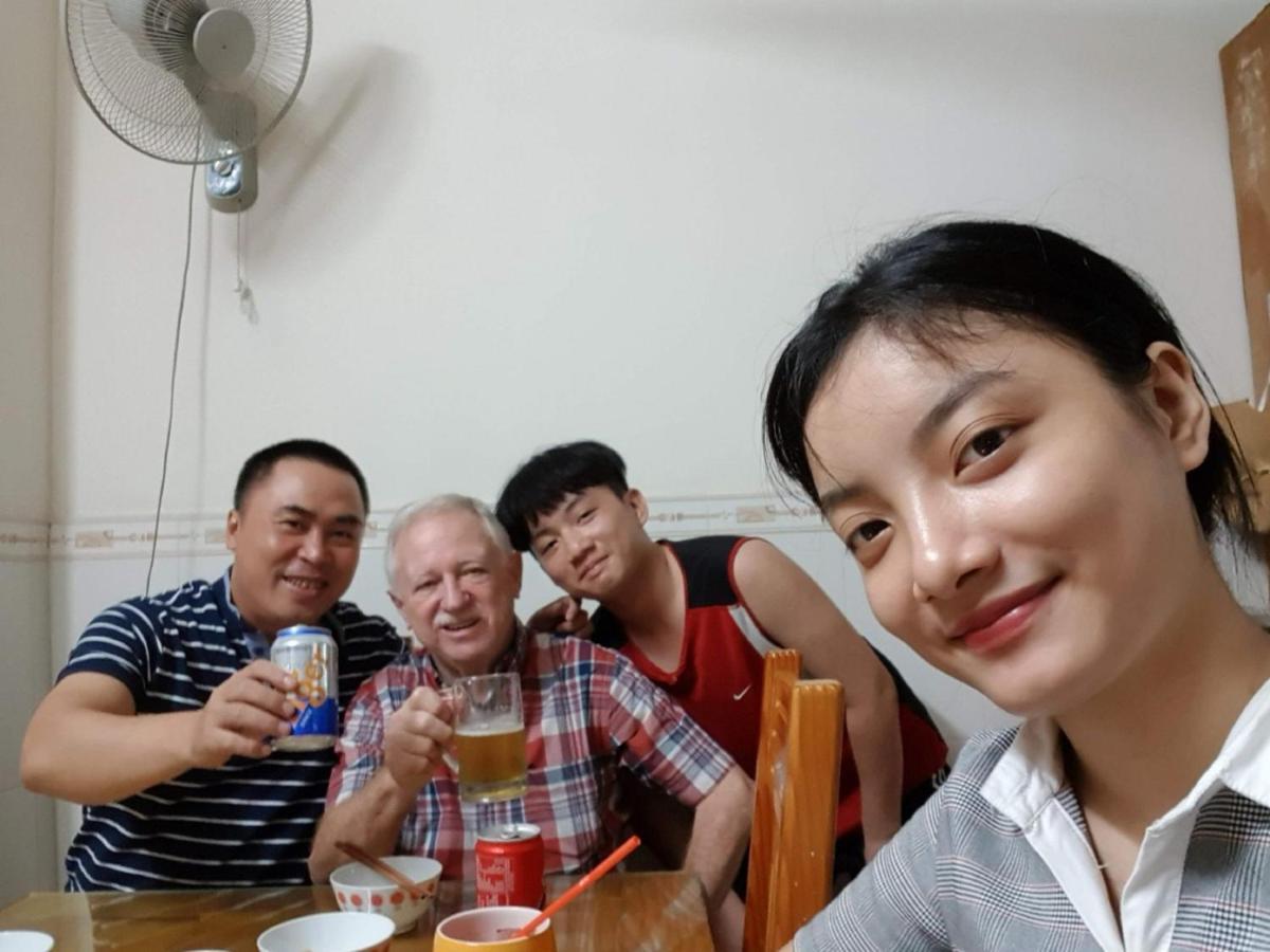 הו צ'י מין סיטי Hong Vinh Hotel מראה חיצוני תמונה